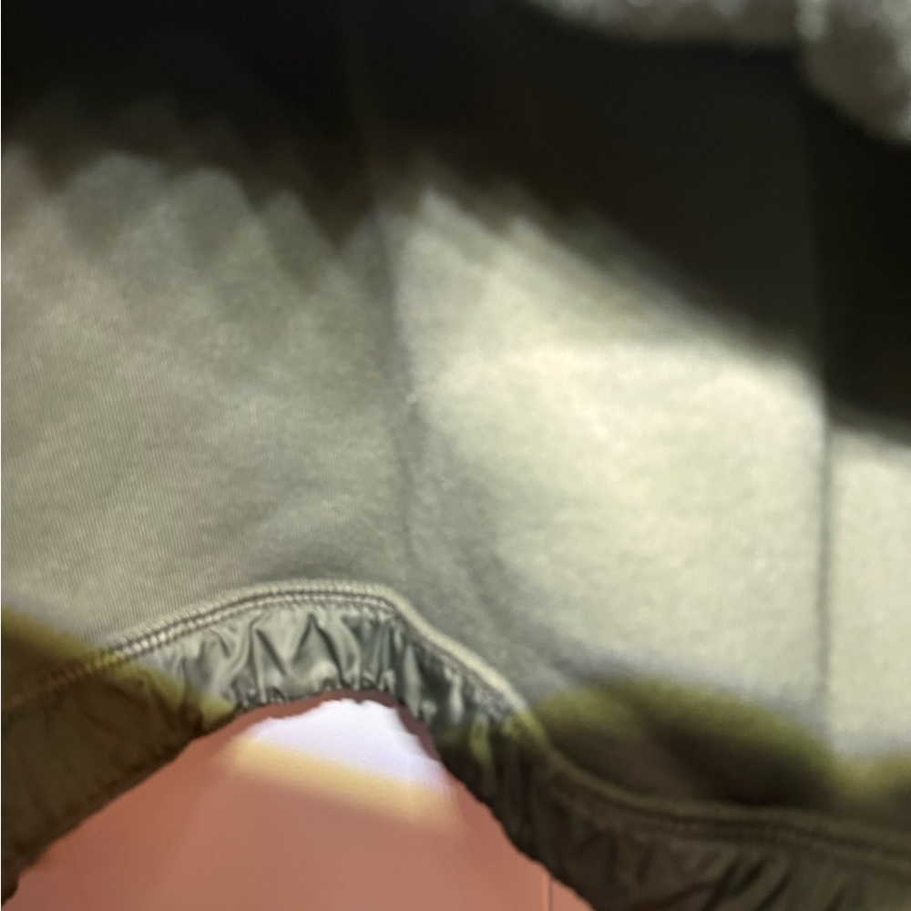 Columbia Olive and Cream Fleece with Blue Accent - Picture 5 of 9
